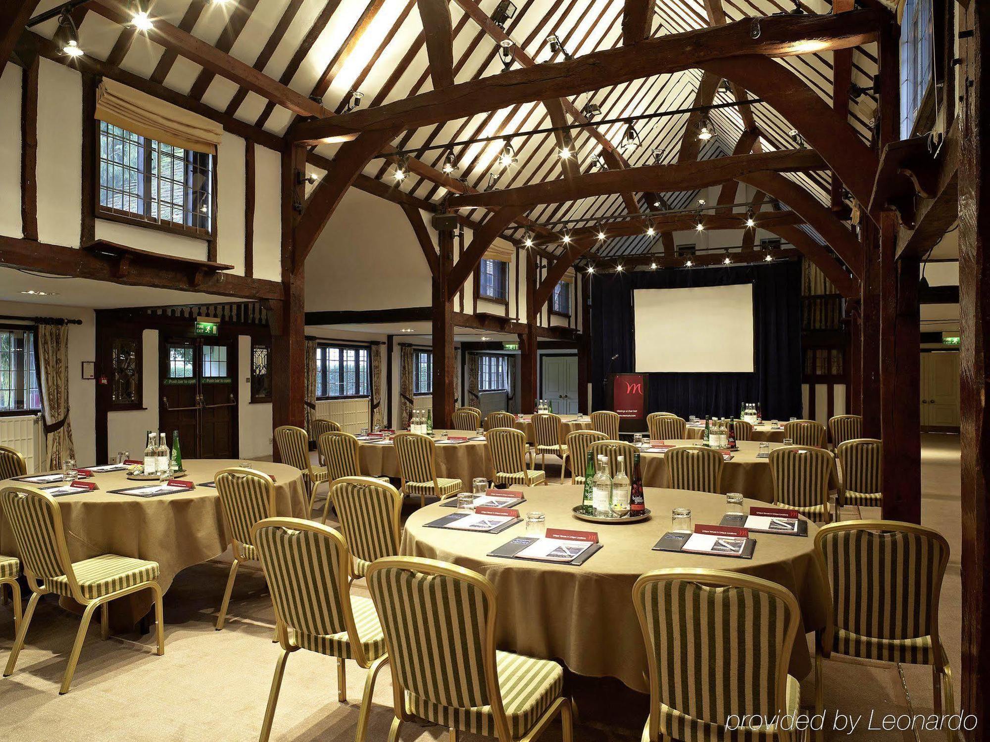 Mercure Box Hill Burford Bridge Hotel Dorking Exterior photo